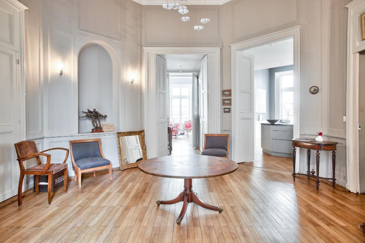 En Plein Centre Ville Appartement D'Exception Nantes Exterior foto