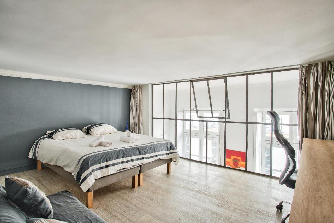 En Plein Centre Ville Appartement D'Exception Nantes Exterior foto